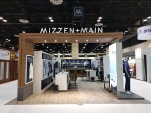 custom exhibit apparel retail