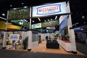 Custom large island exhibit tradeshow booth
