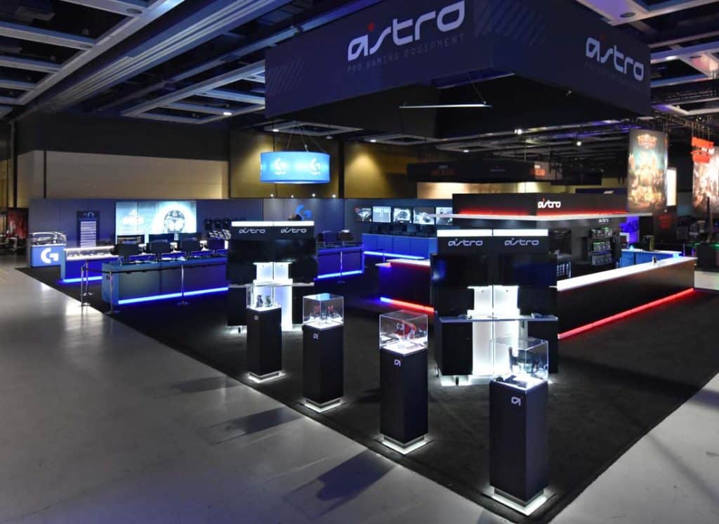 Large island custom exhibit, display cases
