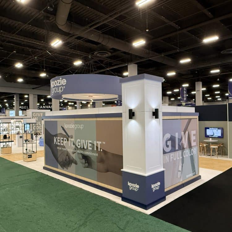 Large custom tradeshow exhibit